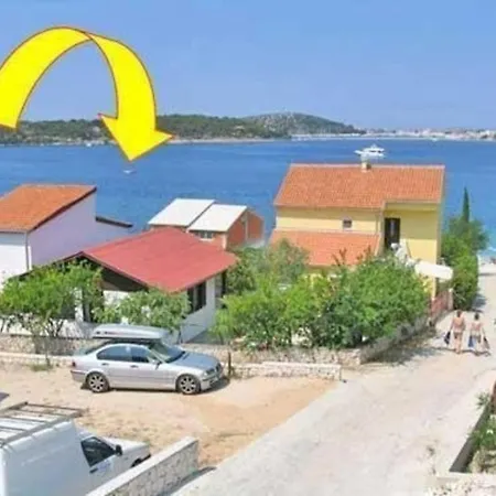 Sunara Mit Terrasse Und Kinderpool * Rogoznica (Sibenik-Knin)